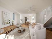 Stunning Renovated Haven, Moments to the Sand