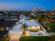 Stunning Single Level Palm Springs Inspired Retreat