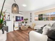 Stunning, Spacious 2 Bedroom Unit With Garage