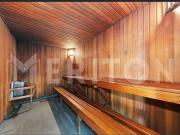 STUNNING SPLIT LEVEL 3 BEDROOM APARTMENT WITH RESORT...