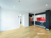 STUNNING, THREE BEDROOM APARTMENT AT MELBOURNE STAR 6 OR...