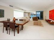 Stunning Three Bedroom Executive Apartment