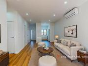 “Stunning three bedroom townhouse with study nook!”