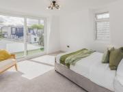 Stunning Top Floor London Apartment