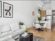 Stunning Townhouse in Premier Location!