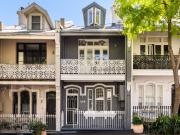 Stunning Tri Level Terrace with Private Garden Oasis