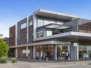 Stunning Two Bedroom Apartment in Williamstown