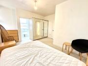 Stunning Two Bedroom Flat To Rent in SE10 Stunning Two Bedroom Flat To Rent in SE10