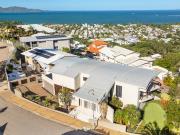 STUNNING VIEWS FROM THIS SPECTACULAR RESIDENCE