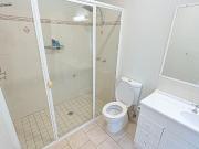 STUNNING VIEWS IN TRINITY BEACH 3 BEDROOMS, MEDIA ROOM &...