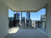 Stunning Views of the Ocean, Docklands and CBD