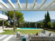 Stunning villa only a few minutes walk from amenties in...