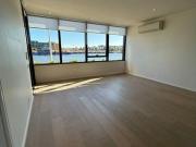 Stunning Waterfront Apartment in Docklands available...