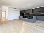 STUPENDA VILLA CON VISTA LAGO MOZZAFIATO A VICO MORCOTE