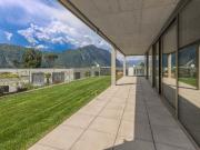 STUPENDO E MODERNO 2.5 CON GIARDINO E VISTA LAGO A BISSONE