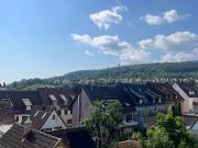 Stuttgart Ost: Frisch sanierte 2 Zimmer DG Wohnung