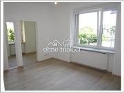 Stuttgart West: 3 Zimmer Hanggeschoss Wohnung im Stilaltbau!