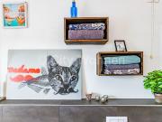 Stylisch möblierte Altbauwohnung mit Balkon in ruhiger...