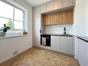 Stylisch wohnen im Herzen von Ried mit Designer Küche