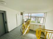 Stylische Dach Maisonette mit Weitblick & Garagenplatz