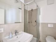 Stylisches Apartment mit Balkon im Belgischen Viertel