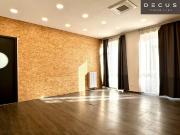 + + Gekühltes stylisches Büro + + + INNENHOFGEBÄUDE + +