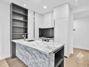 Stylish 1 Bedroom Apartment in Prime Melbourne Location!