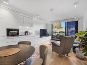 Stylish 1 Bedroom Apartment in the Heart of South Yarra