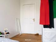 Stylish 1 Bedroom Apartment with Balcony in Vibrant...