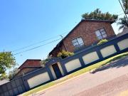 stylish 1 bedroom ensuite in vibrant.