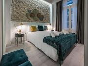 Stylish 2 bedroom apartment close to Jaume I metro station