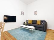 Stylish 2 Bedroom Apartment in Alt Treptow, Berlin,...