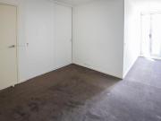 Stylish 2 Bedroom Apartment in Prime St Kilda Location