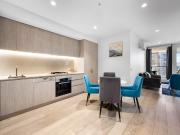 Stylish 2 Bedroom Apartment in the Heart of the CBD!