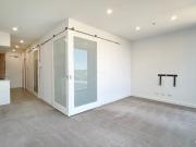 Stylish 2 Bedroom Apartment in Vogue!