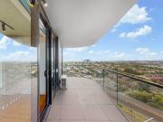 Stylish 2 Bedroom Apartment with City Views in the Heart...