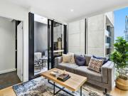 Stylish 2 Bedroom Living in Palladium Towe