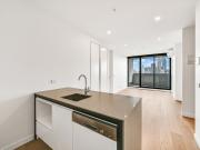 Stylish 2B2BT Apartment with Stunning City Views