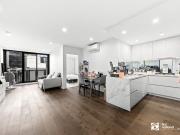 Stylish 3 Bedroom Apartment in North Melbourne