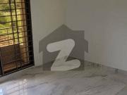 Stylish 3 Bedroom Flat With Tiled Floors & Sleek Design