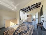 Stylish 3 Bedroom Home with Spacious Courtyard and...