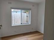 Stylish 3 Bedroom Unit with Solar Panels