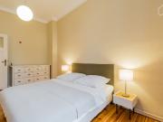 Stylish 3 room flat between Bergmannstrasse and...