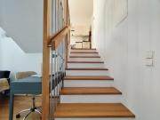 Stylish 3 Rooms Balkony Maisonette