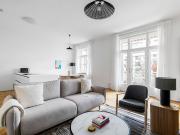 Stylish 4 Bedroom Apartment with Modern Amenities &...