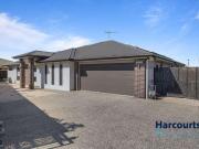 Stylish 4 Bedroom Home with media room