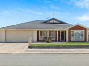 Stylish 4 Bedroom Home with Dual Kitchens, Entertaining...