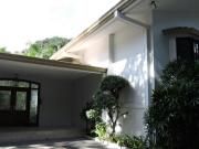 Stylish 4 Bedroom House for Sale in Urdaneta Village