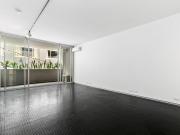 STYLISH 50SQM APARTMENT IN FASHIONABLE ADDRESS