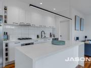 Stylish and Spacious 3 Bedroom Home in Tullamarine 6...